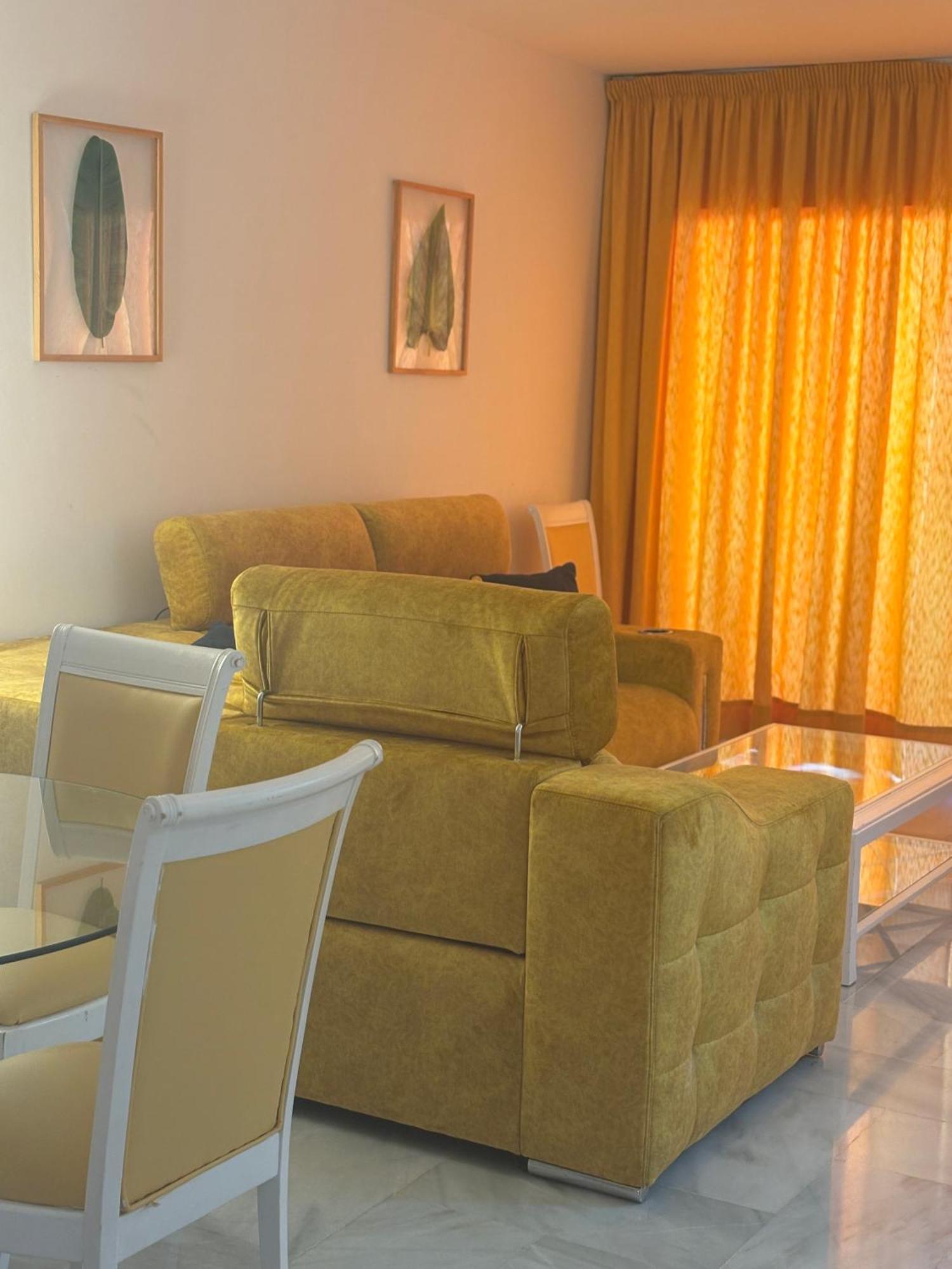 The Perfect Holiday Location Benalmádena Exterior foto